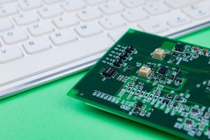 回路層によって種類分け