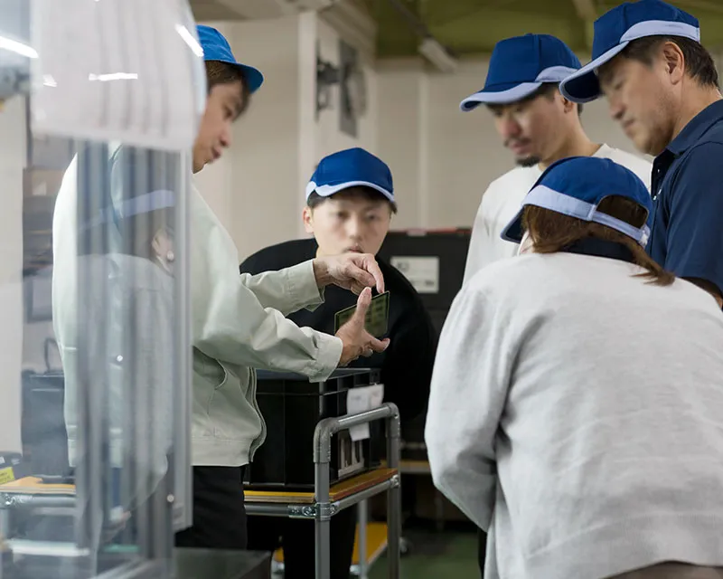 リント基板の部品実装は安曇川電子工業へ