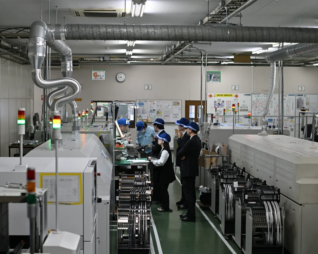 リフロー炉で加熱する工程