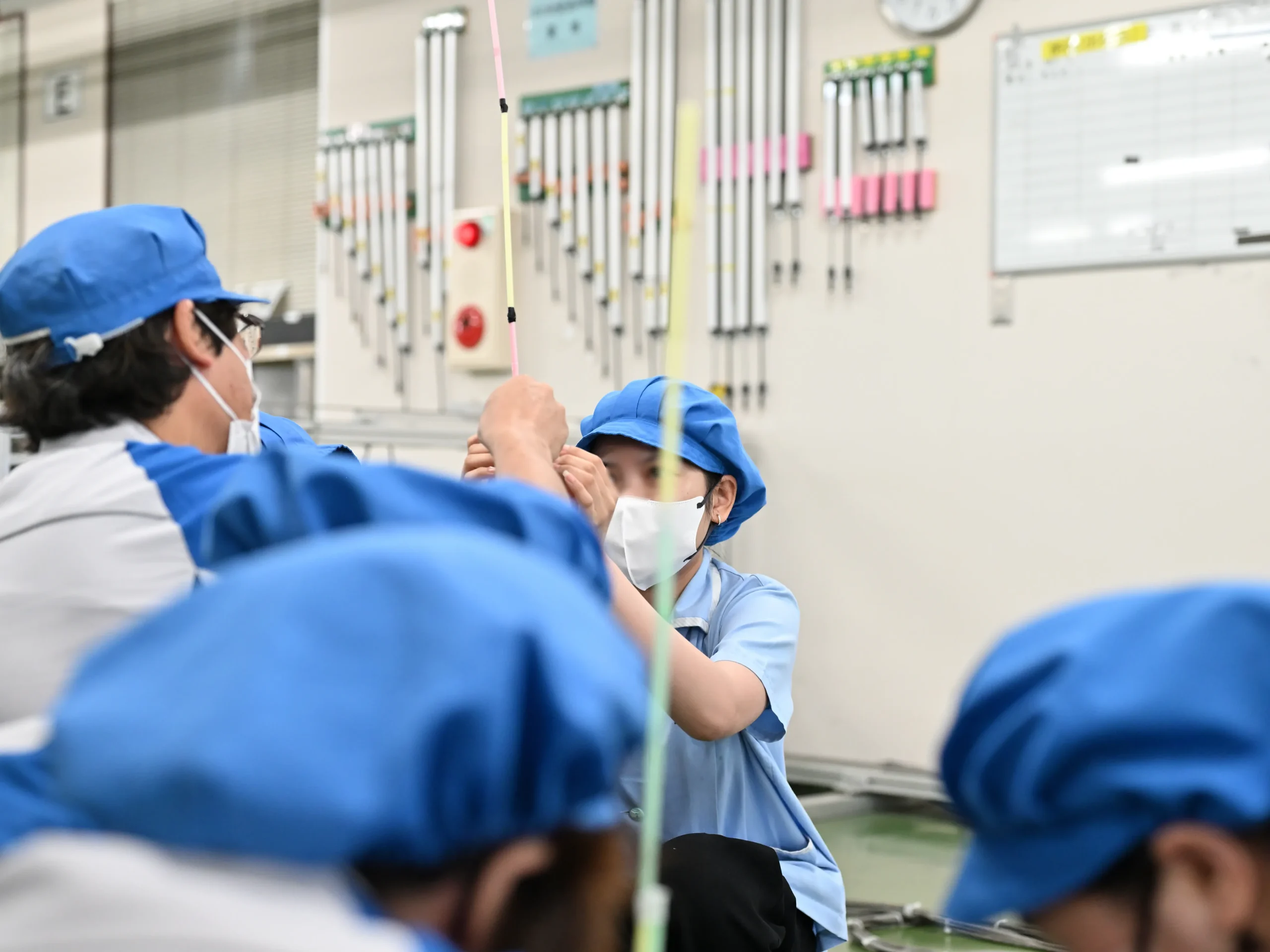 アドガワエレクトロニクスのチームワーク:地域貢献への想いを共有し、全社的なプロ意識向上を目指す取り組み