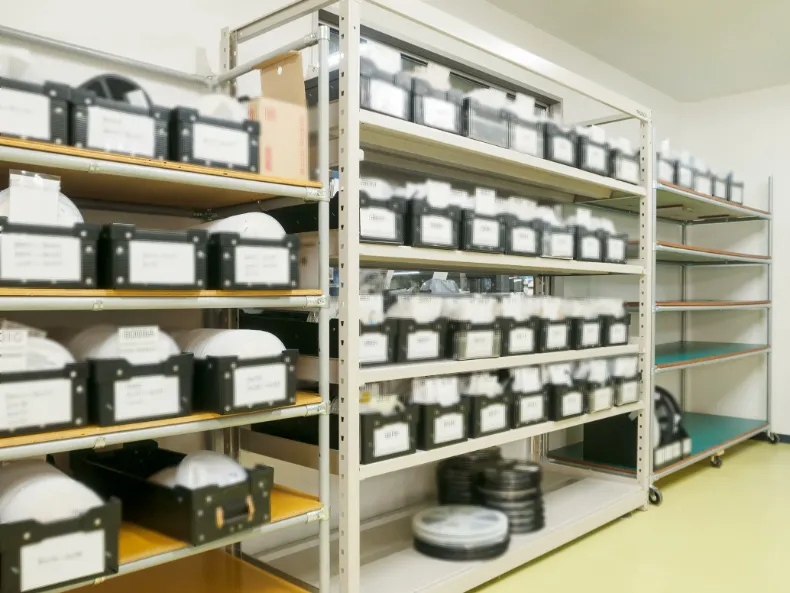 電子部品の取り扱い方の基礎知識：湿度管理室